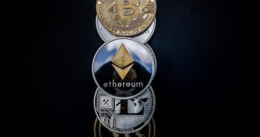 Blockchain for deepfake verification - Blog ShortUrl